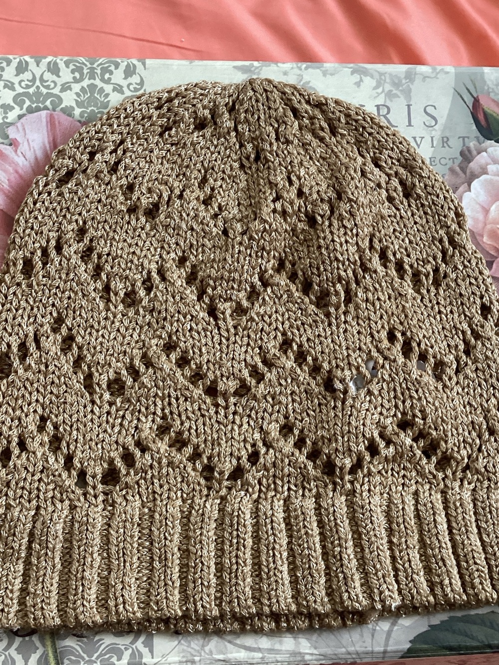 Lucky brand Classic Crochet Knit Beanie — Tan